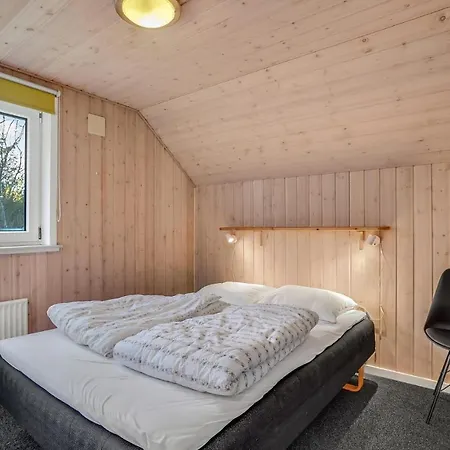 Cozy In With Sauna